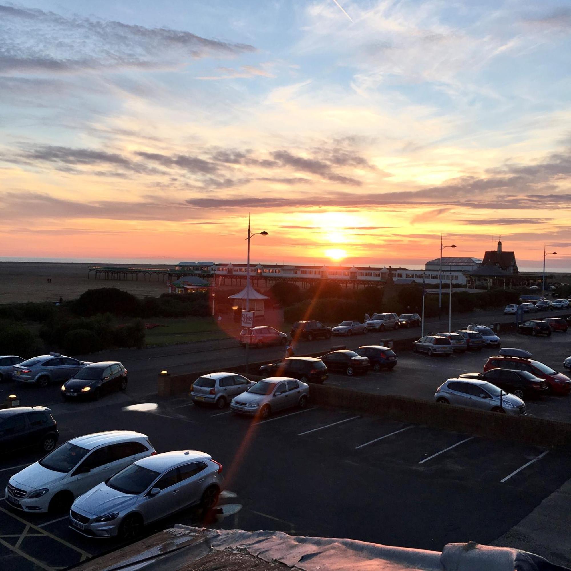 Inn On The Prom At The Fernlea Hotel Lytham St Annes Exterior foto